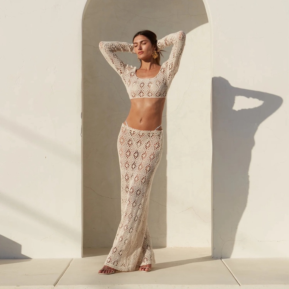 Chic Crochet Skirt Set in Cream